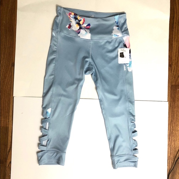 alive Pants - Price drop!!🔆Yoga capris